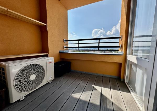Štýlovo zariadený 3-izbový byt | Centrum LM | 2 parkovacie miesta