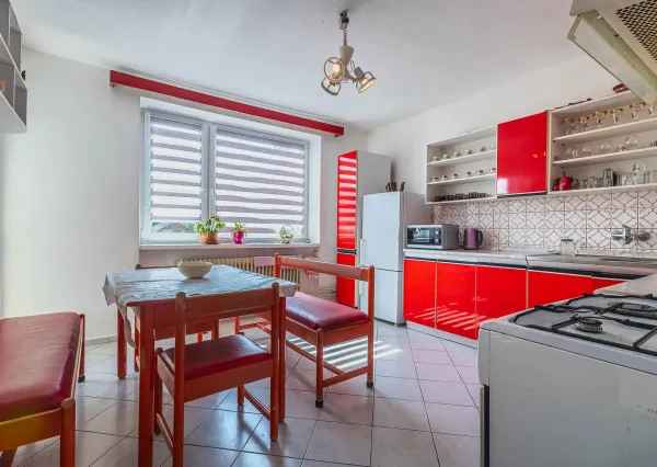 Na predaj: Priestranný 5-izbový rodinný dom s veľkým pozemkom (1250 m²) v Podturni