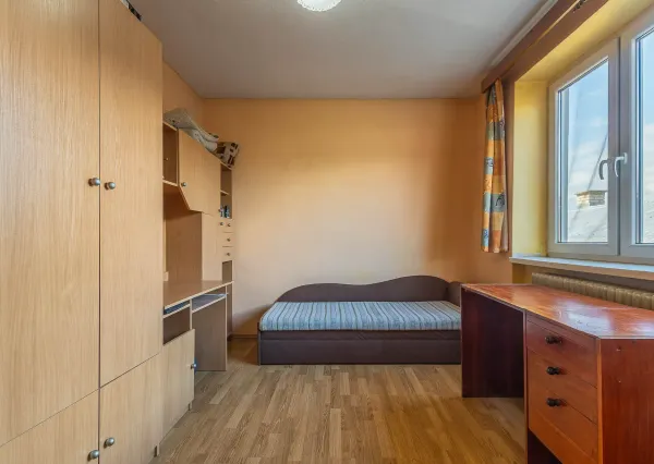 Na predaj: Priestranný 5-izbový rodinný dom s veľkým pozemkom (1250 m²) v Podturni