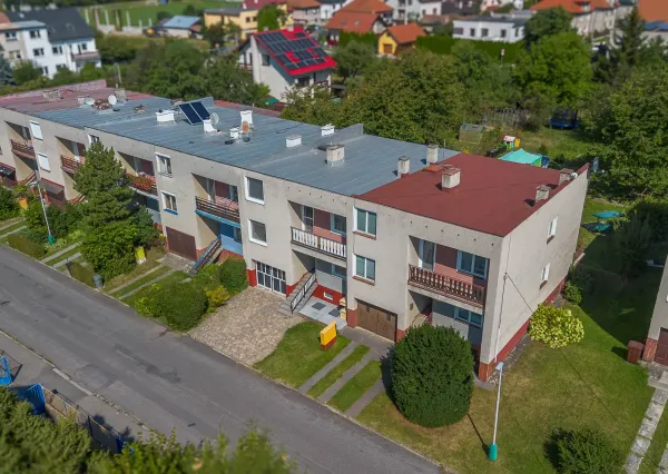 Priestranný 6-izbový rodinný dom v Palúdzke na predaj – výborná lokalita pri Demänovke