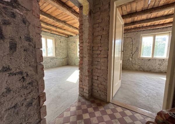 NA PREDAJ: RODINNÝ DOM V GÔTOVANOCH S VEĽKÝM POZEMKOM 1787m²