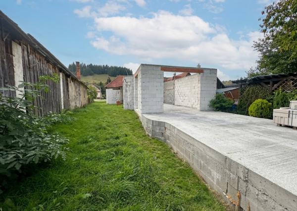 NA PREDAJ: RODINNÝ DOM V GÔTOVANOCH S VEĽKÝM POZEMKOM 1787m²