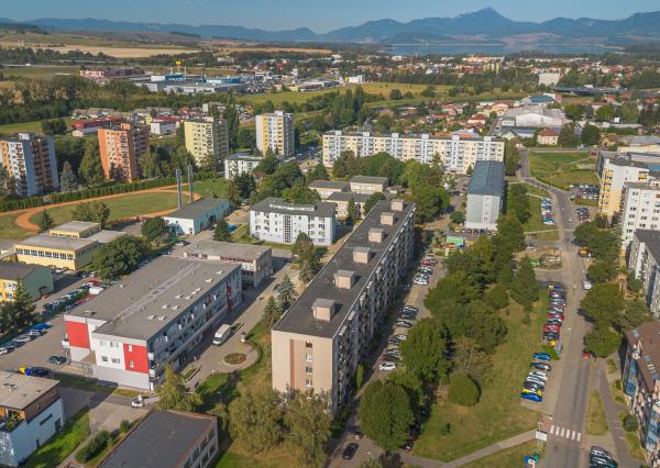 NA PREDAJ: Novostavba – kompletne zariadená garsónka na Nábreží