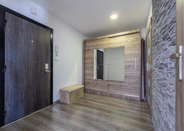 Moderný 2-izbový byt s nádherným výhľadom v centre Ružomberka