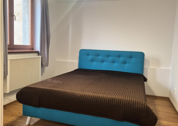 Prenájom: Priestranný 2,5-izbový byt v absolútnom centre