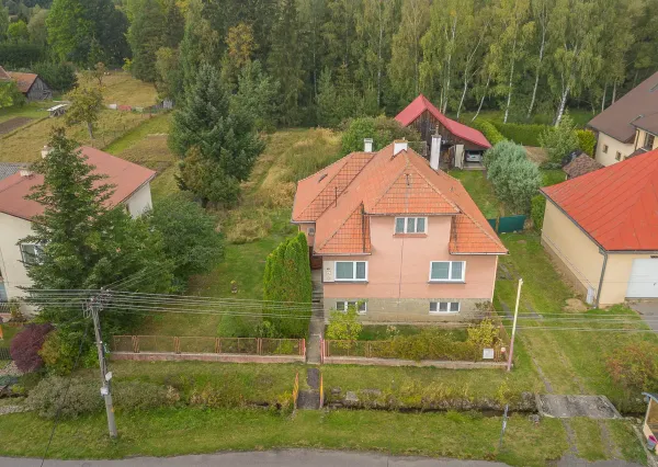 Rodinný dom vo Vavrišove v krásnom prostredí – skvelý potenciál a rozľahlý pozemok