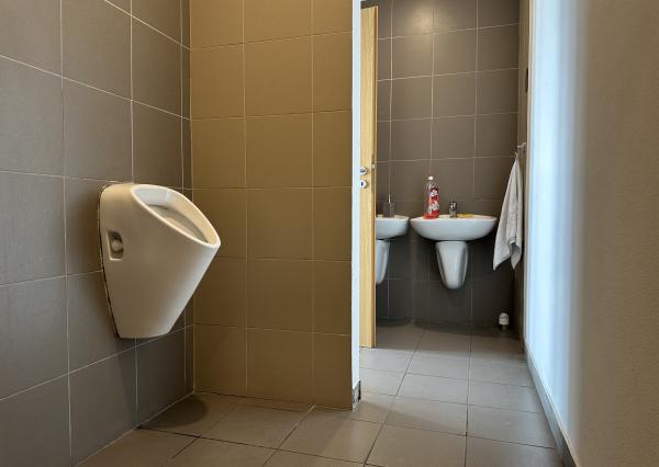 PRENÁJOM REPREZENTATÍVNYCH KANCELÁRSKYCH PRIESTOROV – 208 m²