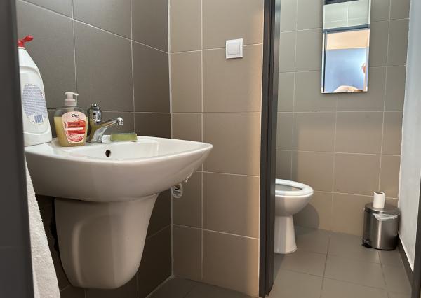 PRENÁJOM REPREZENTATÍVNYCH KANCELÁRSKYCH PRIESTOROV – 208 m²