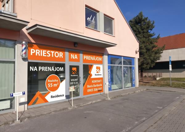 Prenájom obchodného priestoru 55 m2 v centre L. Mikuláša