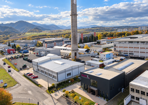 MODERNÝ SKLADOVÝ AREÁL S SHOWROOMOM A ADMINISTRATÍVOU | 743 m² | POZEMOK 2 679 m²