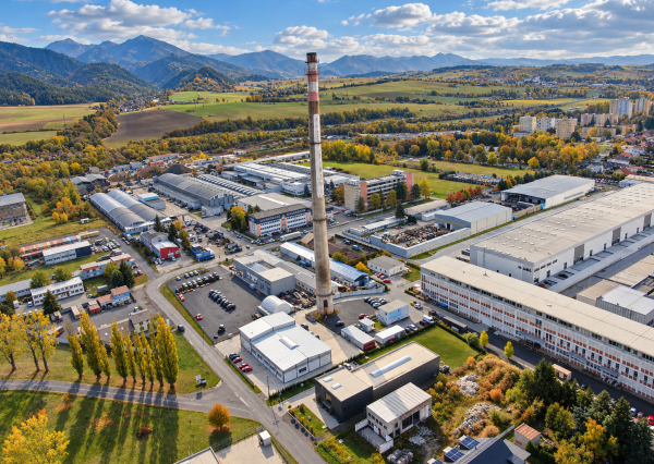 MODERNÝ SKLADOVÝ AREÁL S SHOWROOMOM A ADMINISTRATÍVOU | 743 m² | POZEMOK 2 679 m²