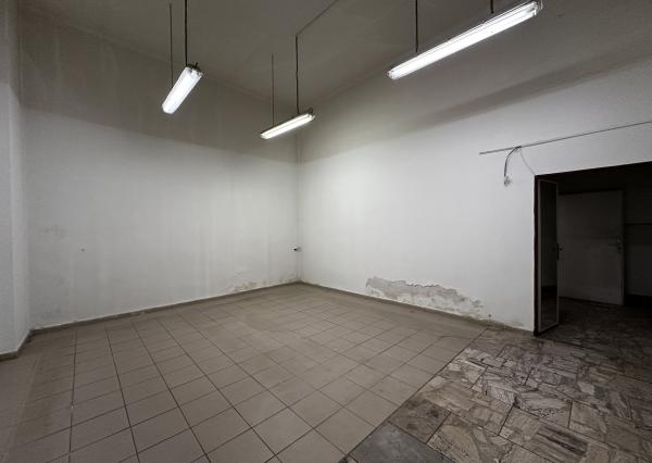 OBCHODNÉ PRIESTORY NA PRENÁJOM | 300 m² | PEŠIA ZÓNA LIPTOVSKÝ MIKULÁŠ