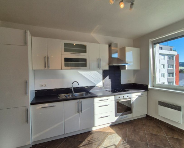 2 izbový byt v centre na prenájom - Liptovský Mikuláš