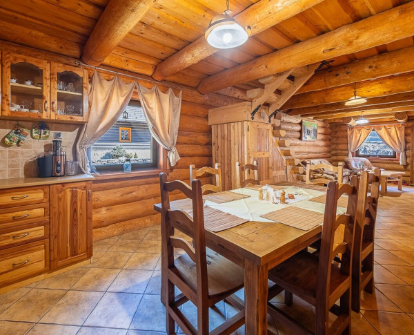 Zrubový rodinný dom v Nízkych Tatrách na predaj