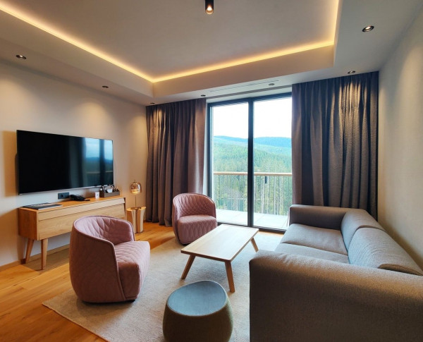 Exkluzívny 1-spálňový apartmán na predaj v Swissôtel Damian Jasna