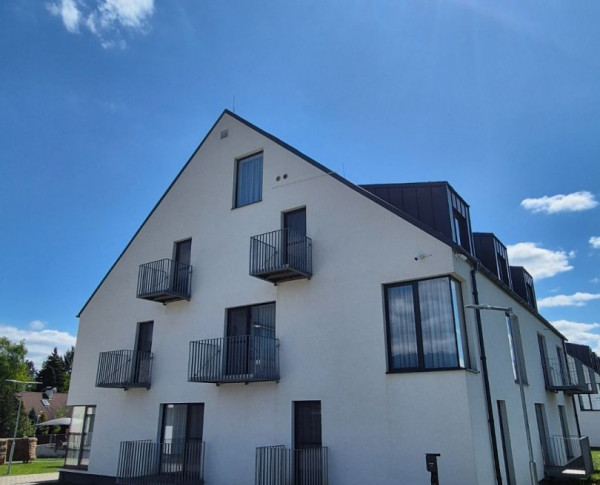 Štýlový 1-izbový apartmán v rezorte Maladinovo – bývajte ako na dovolenke po celý rok!