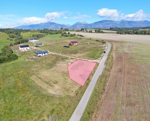 Posledný stavebný pozemok v Hybe – Peňažné  Výhľad na Tatry