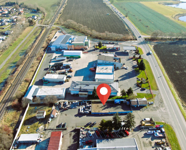 Oplotený areál na prenájom – skvelá poloha pri hlavnej ceste