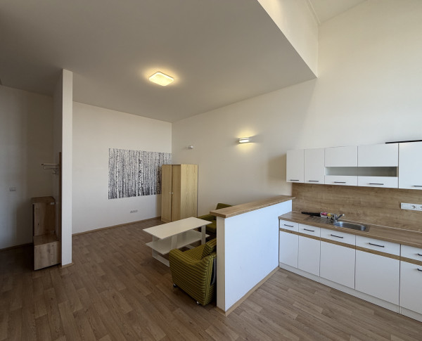 Prenájom 2 izbového bytu v Liptovskom Mikuláši