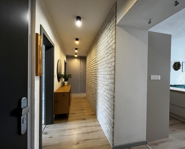 REZERVOVANÉ - Prenájom moderného 3‑izbového bytu Ružomberok, Polík