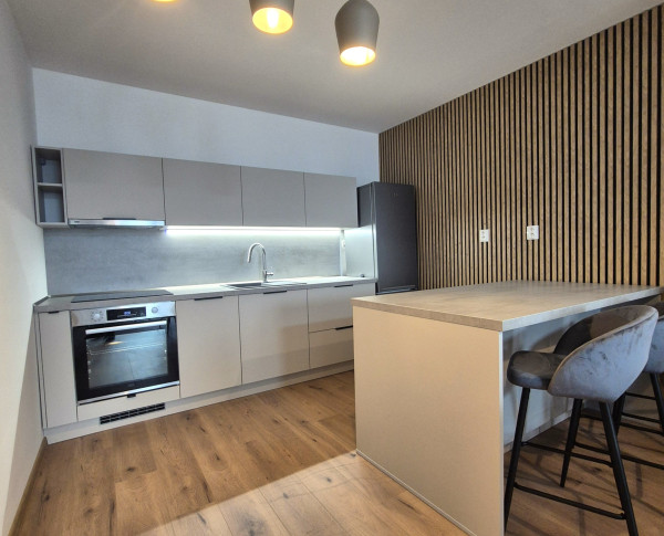 Dvojizbový kompletne zariadený byt v novostavbe v L.Hrádku