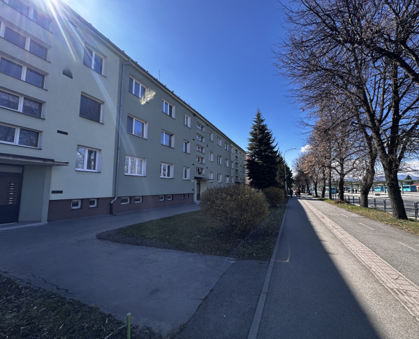 Rezervovane Prenájom slnečného 1-izbového bytu v Starom Meste – Liptovský Mikuláš