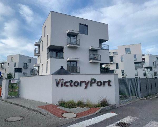 Prenájom 2 parkovacie miesta vo Victory Porte, Palúdzka