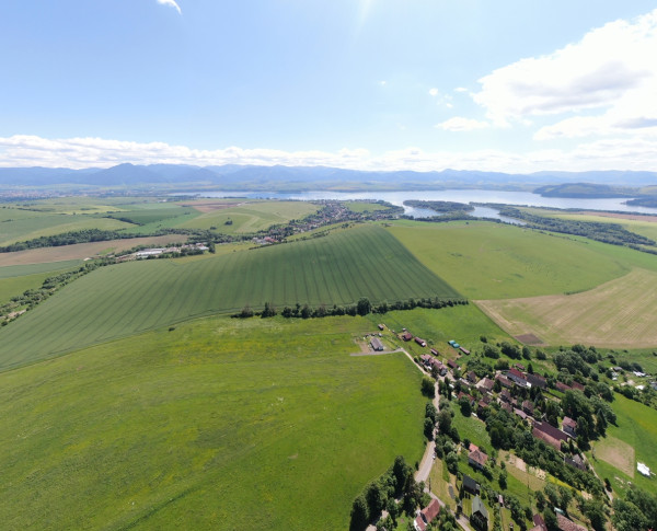 Stavebný pozemok 8043 m² pri Liptovskom Trnovci