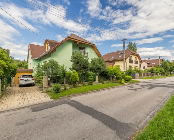 Unikátny 6-izbový rodinný dom v centre Liptovského Mikuláša s oázou pokoja a flexibilným využitím